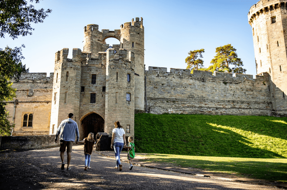 40% OFF Warwick Castle Tickets - image 1
